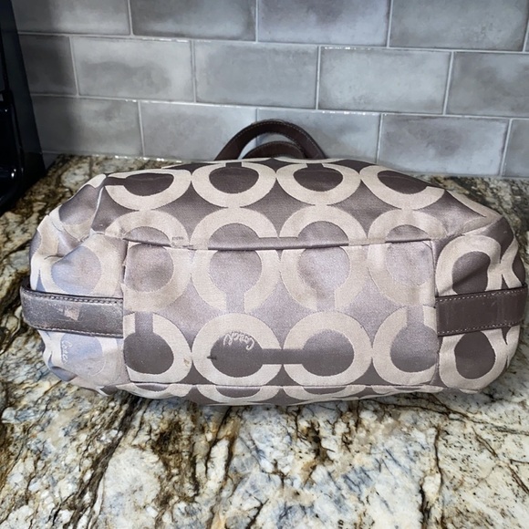 Coach Madison Maggie OpArt Silver, Gray - Picture 7 of 12